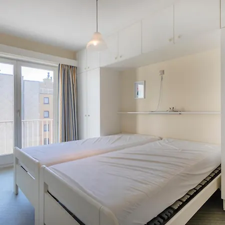 Quo Vadis 0501 - 2 Slaapkamers Tot 6p - Prachtig Zeezicht - Met Garage Apartament Koksijde