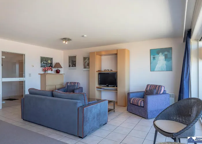 Quo Vadis 0501 - 2 Slaapkamers Tot 6p - Prachtig Zeezicht - Met Garage Koksijde